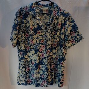 Cathy Daniels floral shirt